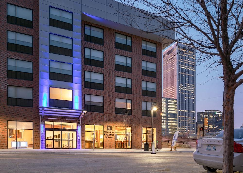Holiday Inn Express & Suites - Tulsa Downtown - Arts District By Ihg Exterior photo